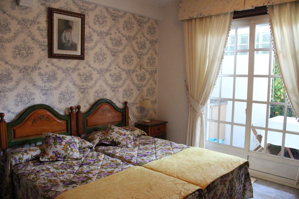 A Traina Hotel Камбадос Стая снимка